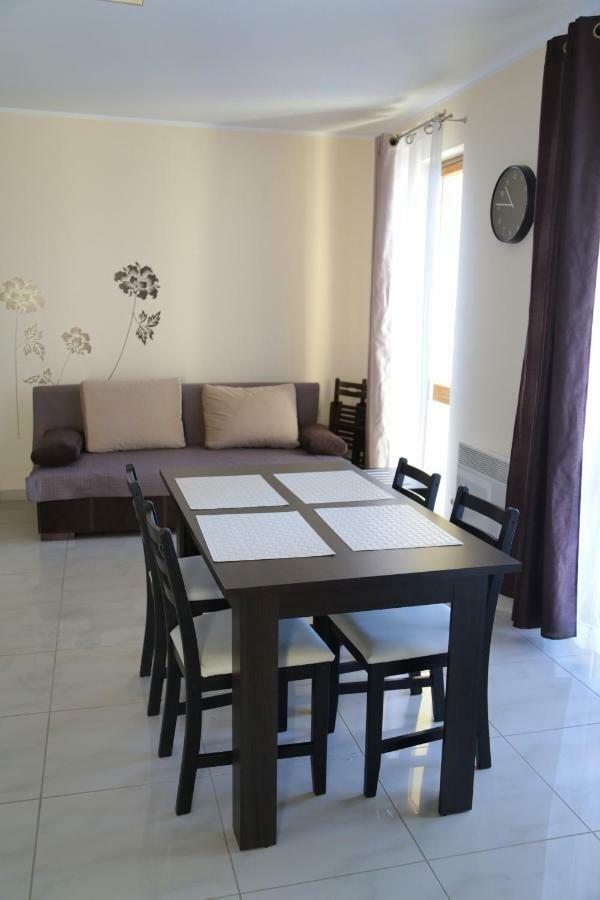 Apartament Ams B7 Rewal Exterior photo